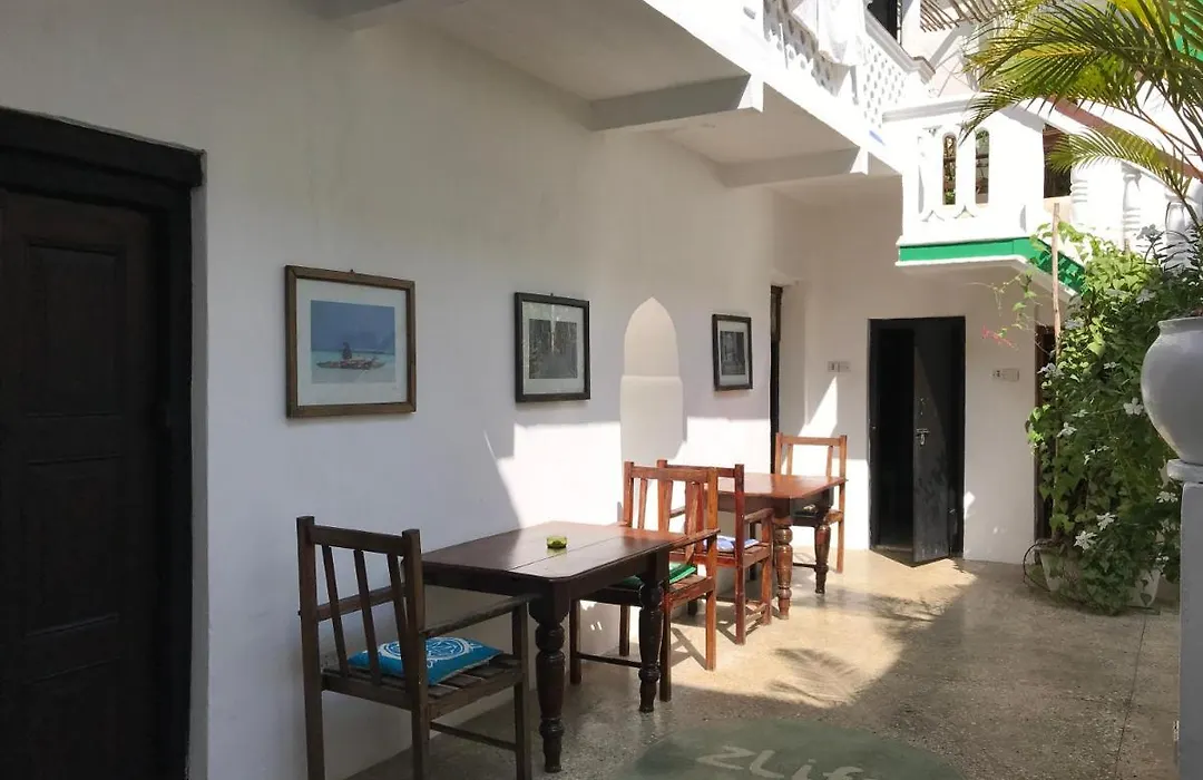Zlife Stone Town-1